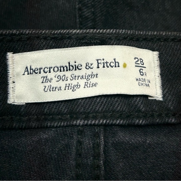 Abercrombie & Fitch Mixed Fabric Ultra High Rise 90s Straight Jean Size 28 / 6 - Picture 11 of 11